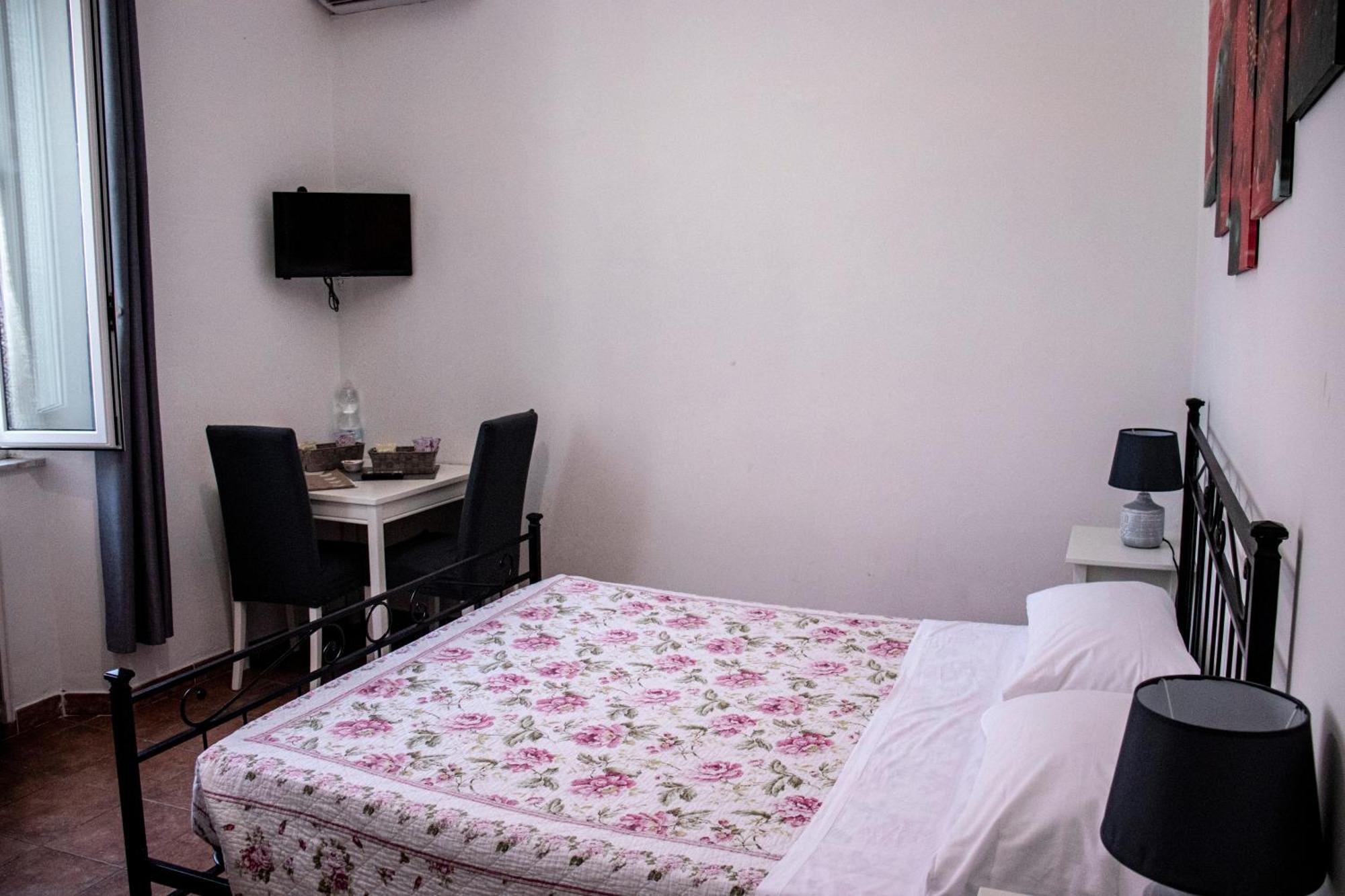 B&B Villa Susanna Civitavecchia Bagian luar foto