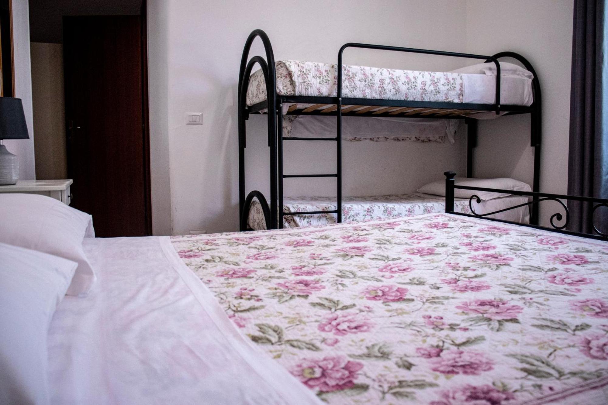 B&B Villa Susanna Civitavecchia Bagian luar foto